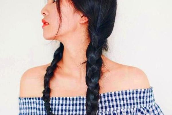 十二星座的头发怎么扎马尾辫女生
