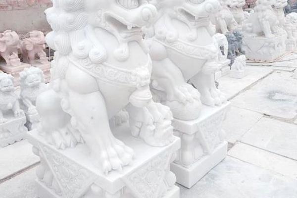 风水中狮子_用什么能压制石狮子