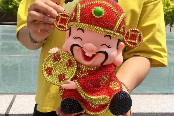 开店应该请什么财神，请什么招财？