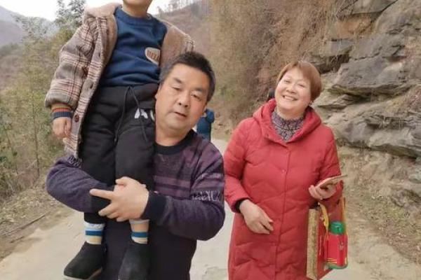 风水上大年初一走亲戚对谁不好