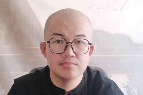 属兔2025年的全年运势 2025年属兔全年运势详解事业财运爱情全面解析 属兔2025年的全年运势 2025年属兔全年运势详解事业财运爱情全面解析