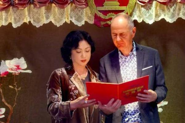 2025年适合领结婚证的日子一览表 2025年适合领结婚证的日子一览表