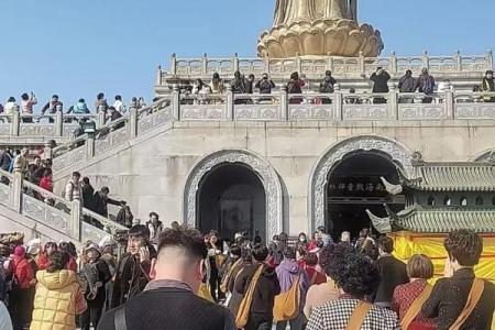 拜观音菩萨几点去最好