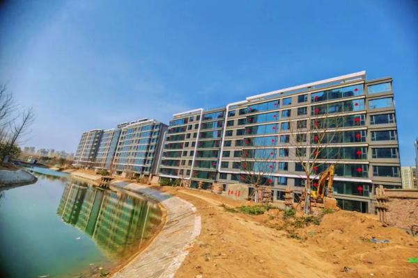 农村的房子后面有条河风水好吗