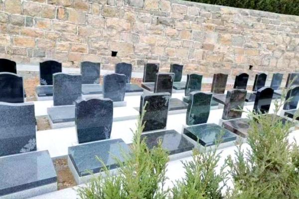 解析土葬与骨灰葬墓地风水讲究 解析土葬与骨灰葬墓地风水讲究