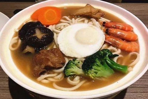 灵签占卜:4碗面,选哪一碗作为午饭,测你以后会拥有怎样的婚姻 灵签占卜:4碗面,选哪一碗作为午饭,测你以后会拥有怎样的婚姻