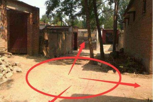 房子后面挖土风水影响 房子后面挖土风水影响