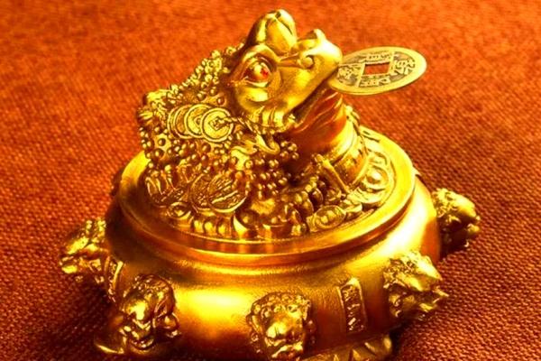 风水金命的人家里适合摆什么提升运势