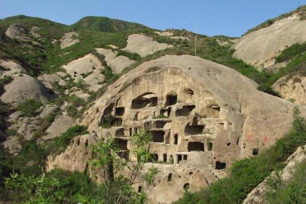 崖边房子风水好不好呢 崖边房子风水好不好呢