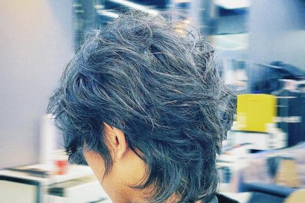 缘分测试男生发型长发烫发 男生发型测试在线？