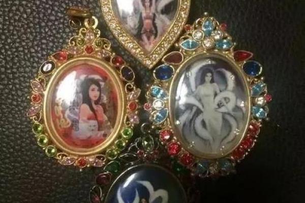 风水开光九尾狐佛牌的功效作用