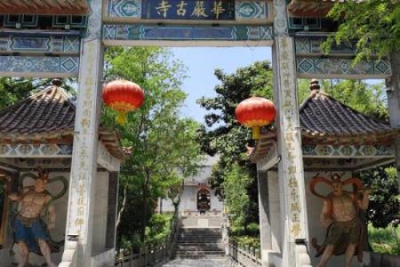 邳州艾山铁佛寺师傅算命