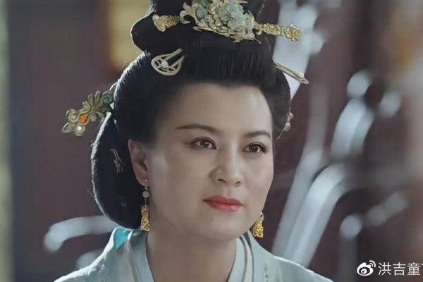 史兰芽之印象，及其八字分析