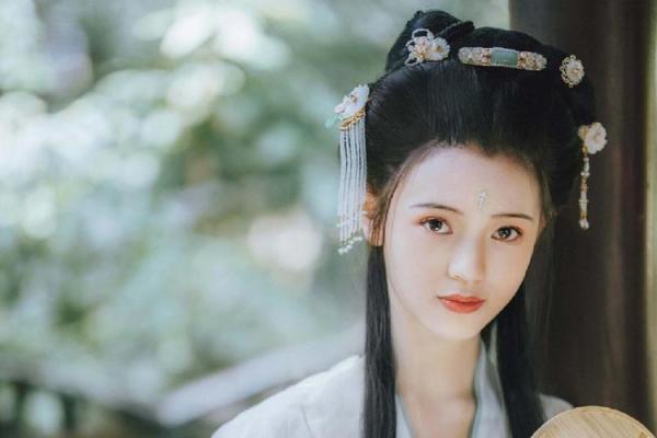 算命说是个小丫头命