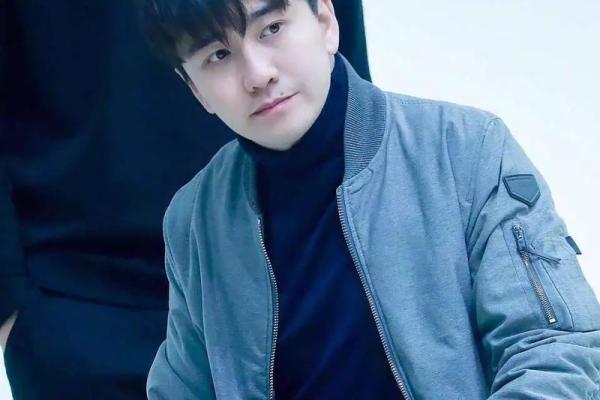 从八字命理来看翟天临学术造假问题